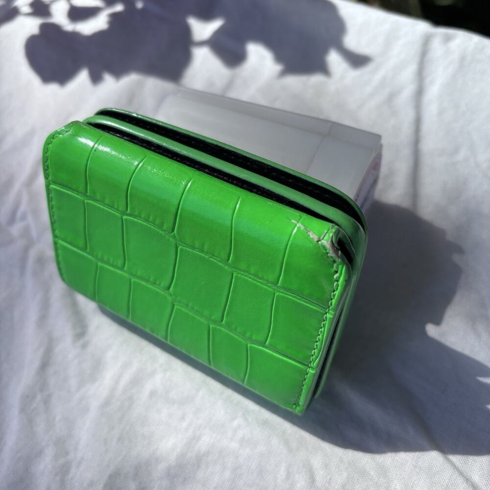 Balenciaga Croc Embossed Leather Compact Mini Wallet Trifold Unisex Green - Picture 6 of 11